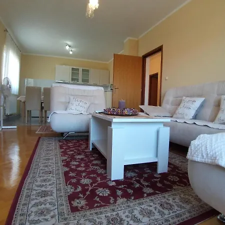 Apartment Sunny Jukic With Sea View