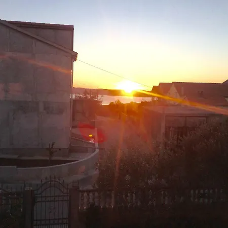 Apartman Sunny Jukic With Sea View Zára